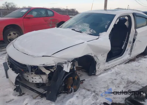 2016 Dodge Charger Sxt z USA, uszkodzony, nr VIN 2C3CDXHG0GH120659